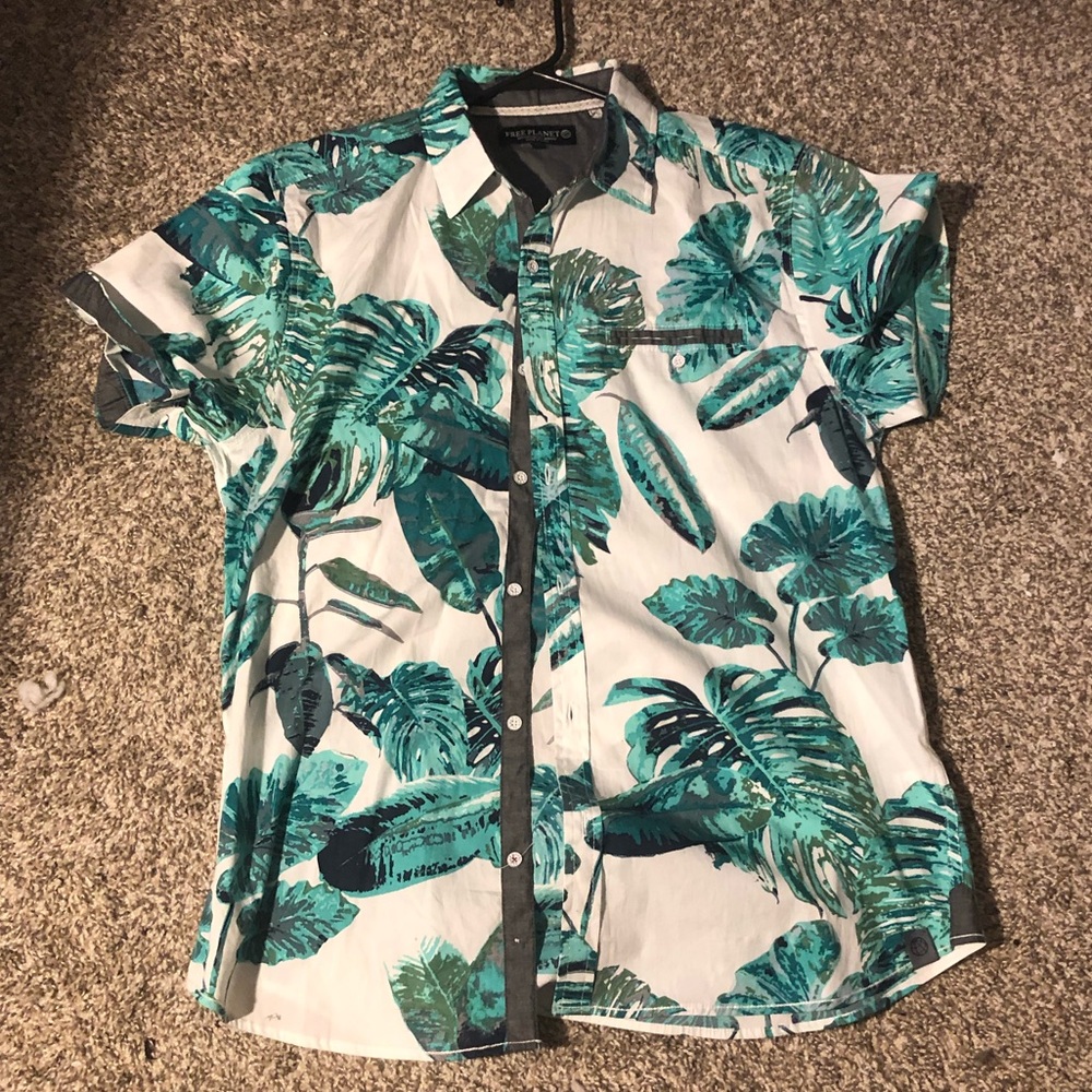 Free Planet Hawaiian Shirt